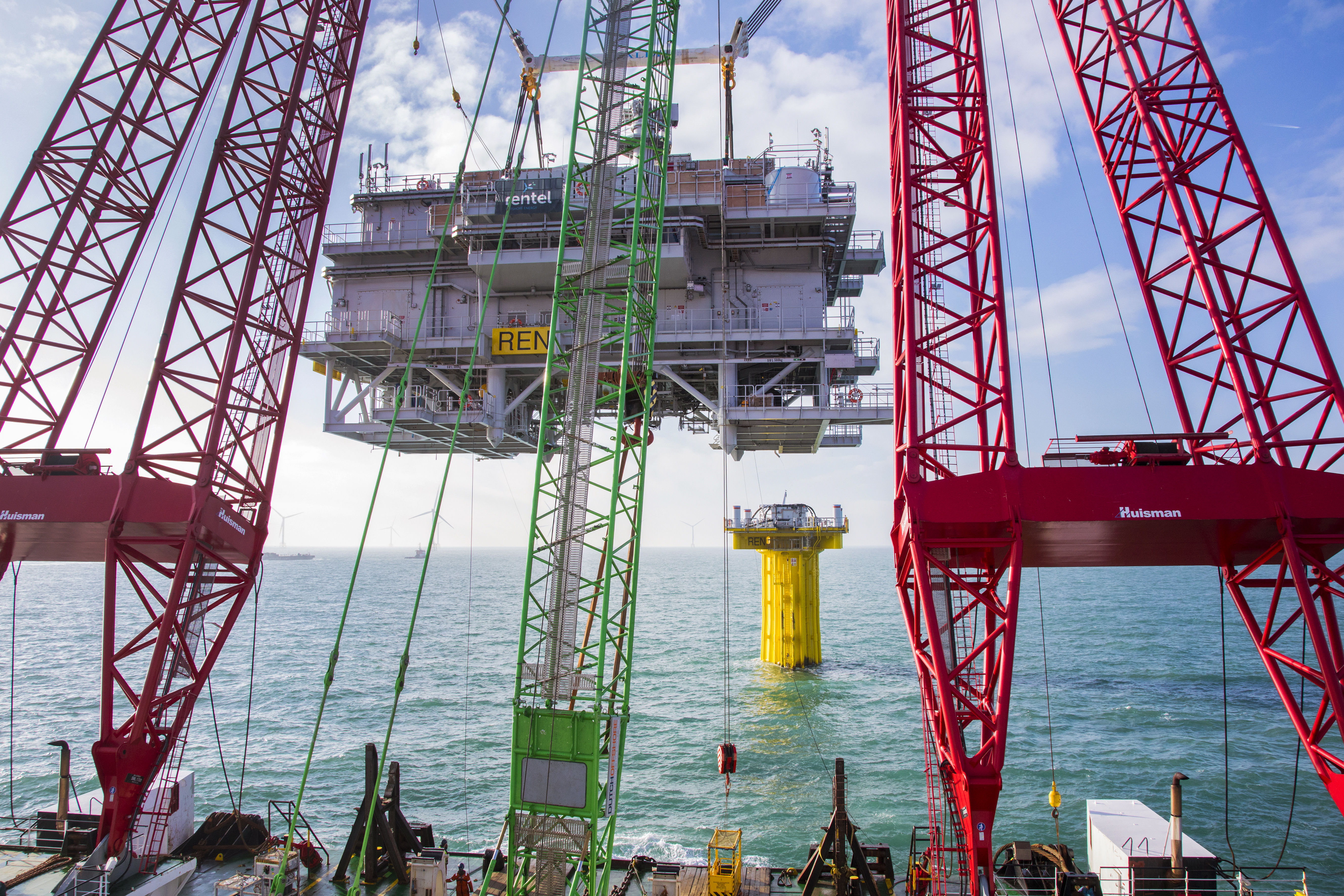 Rentel NV start met transport en installatie van haar offshore transformatorstation